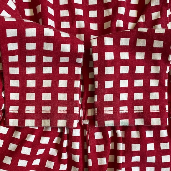 Red and white check long sleeved Hanna Andersson jumpsuit, size 6-7, great cond - Picture 10 of 11